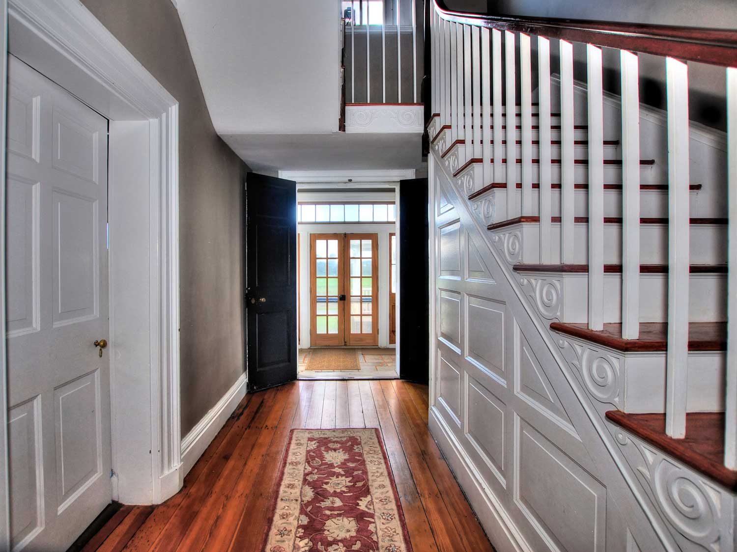 Center hall at Lovell, a historic Virginia residence